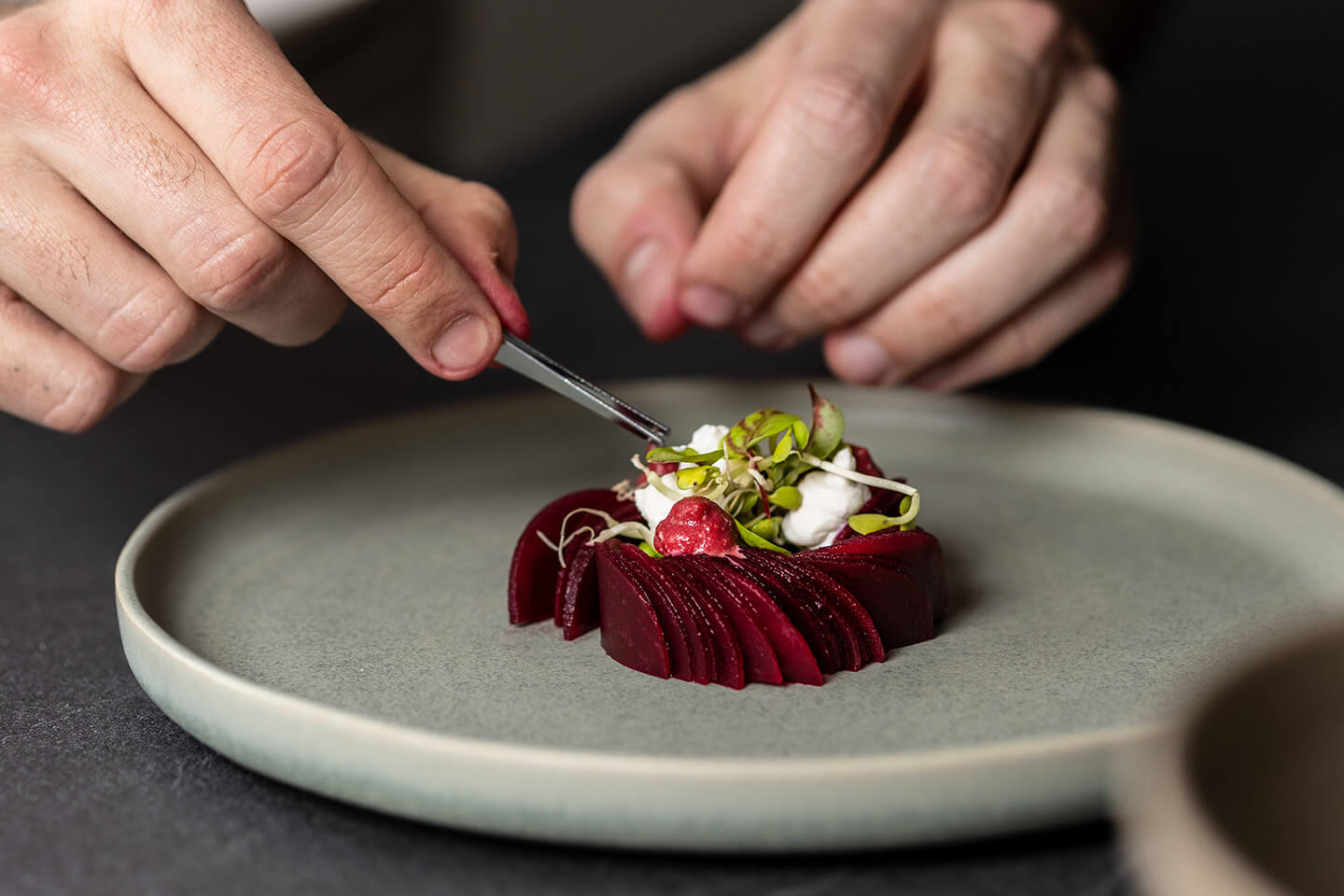6 manieren waarop servies de beleving van je gerecht beïnvloedt