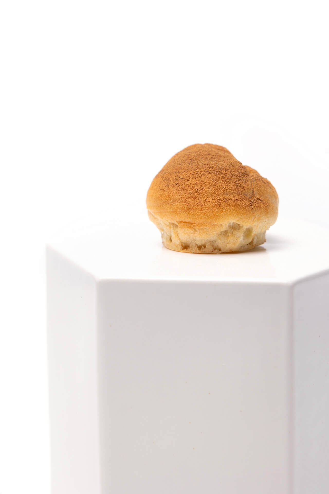 Appenzeller gougères with porcini mushrooms | Gastronomixs