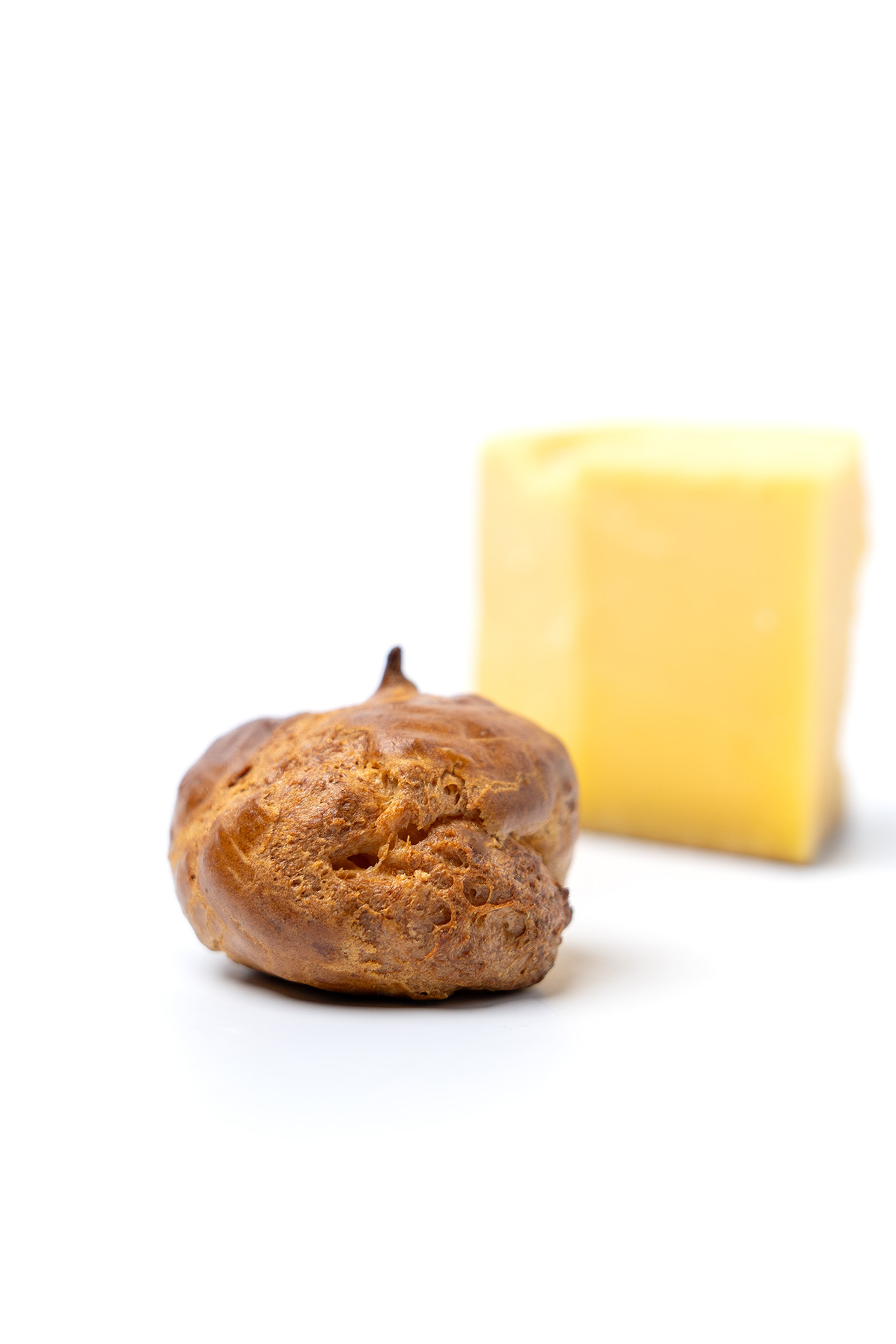 French cheese puffs | Gastronomixs