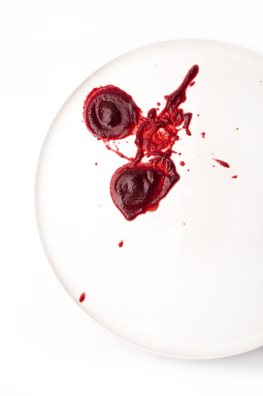 Coulis van rode biet, kers en zoethout recept