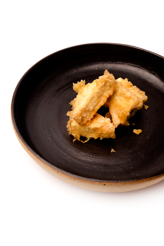 In ei gefrituurde tofu recept, getest door chefs