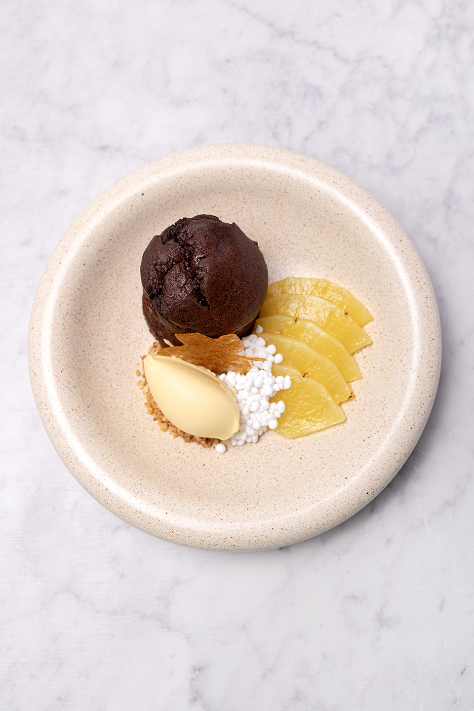Vegan moulleux met tropisch fruit