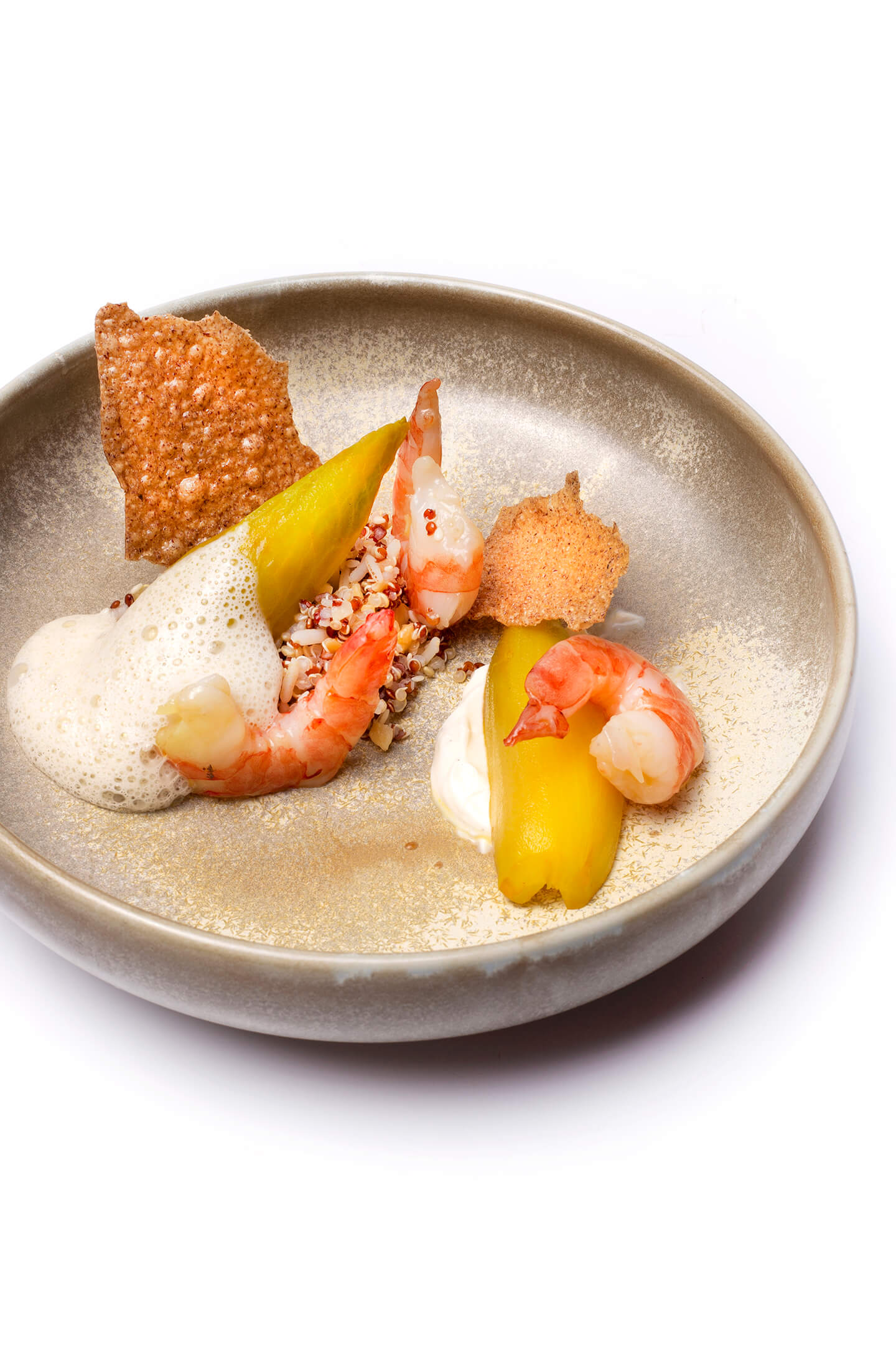 Gebakken gamba met witlof, gember en quinoa